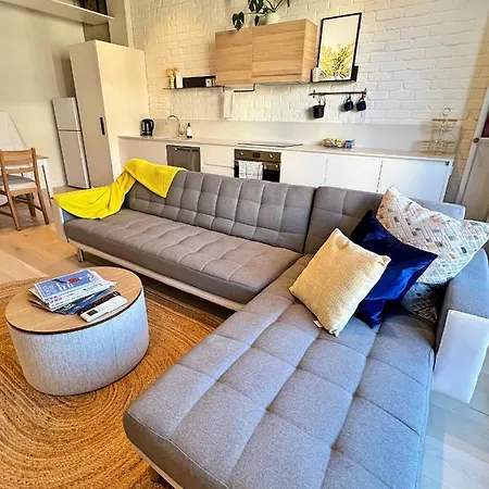Industrial Yet Modern, 1Bd 1Bth Apt - Woden Phillip Exterior photo