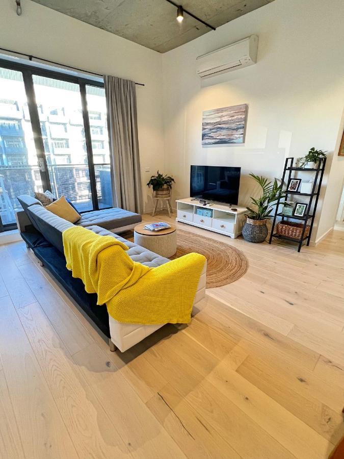 Industrial Yet Modern, 1bd 1bth - Woden
