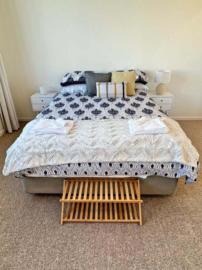 Apartment Industrial Yet Modern, 1bd 1bth - Woden *