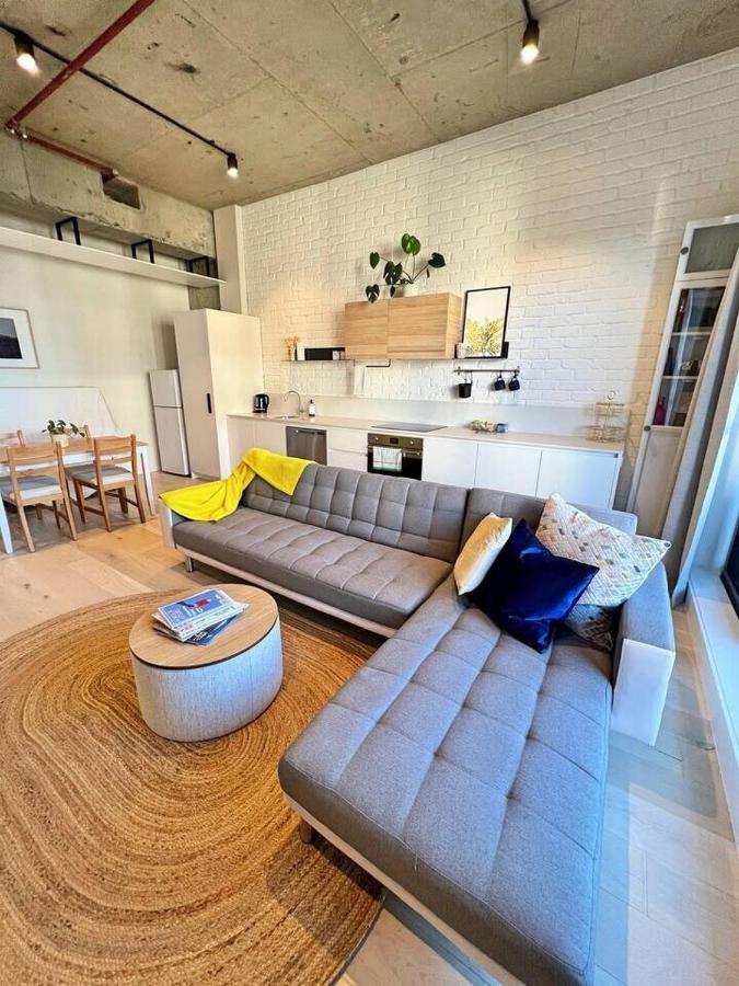 Industrial Yet Modern, 1bd 1bth - Woden * Phillip